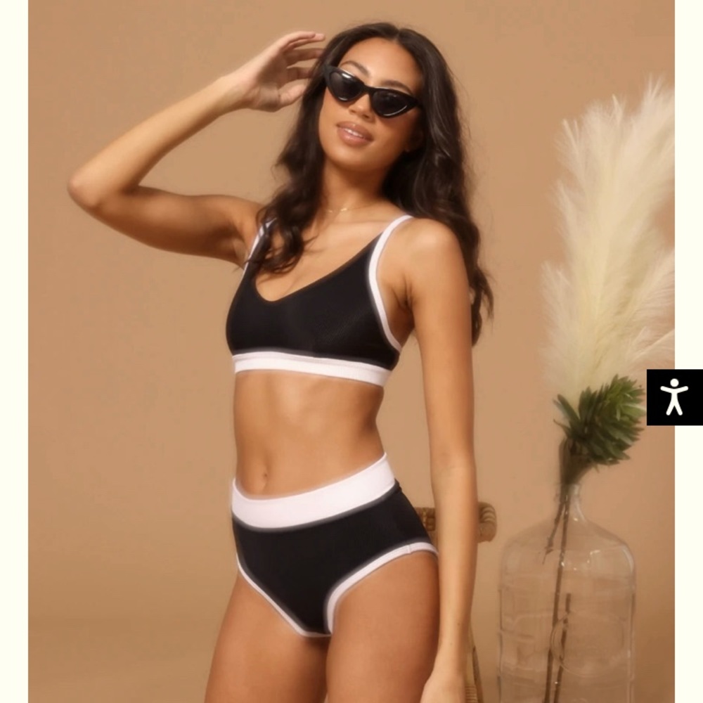Onzie Swim Colorblock Bra